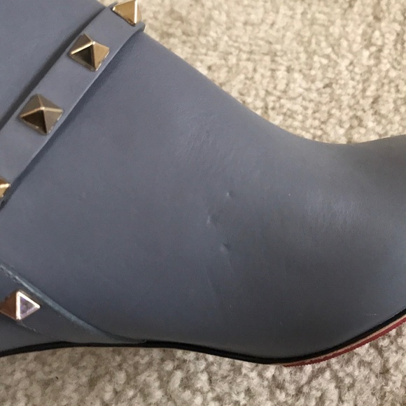 Valentino Rockstud Leather Bootie - Picture 16 of 16